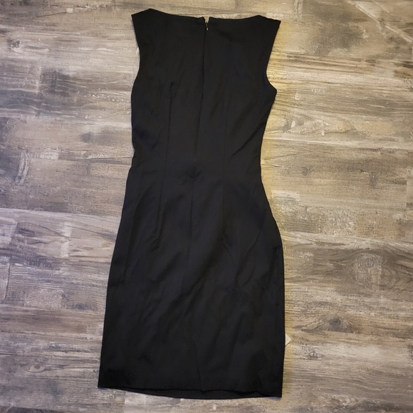 Le Chateau black Sheath Dress - Picture 2 of 3